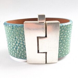 Vintage Leighelena Polished Turquoise Stingray Jigsaw Cuff Bracelet